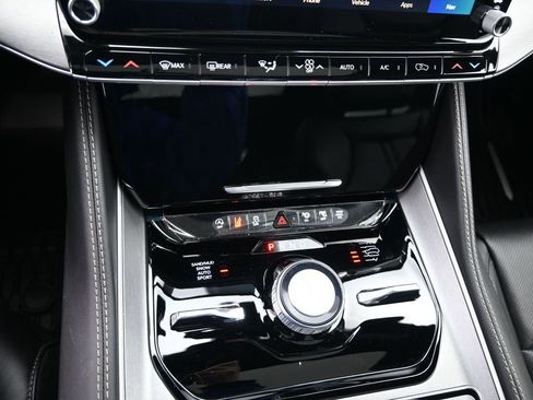 New 2026 Jeep Grand Wagoneer Limited AWD/4WD image 21