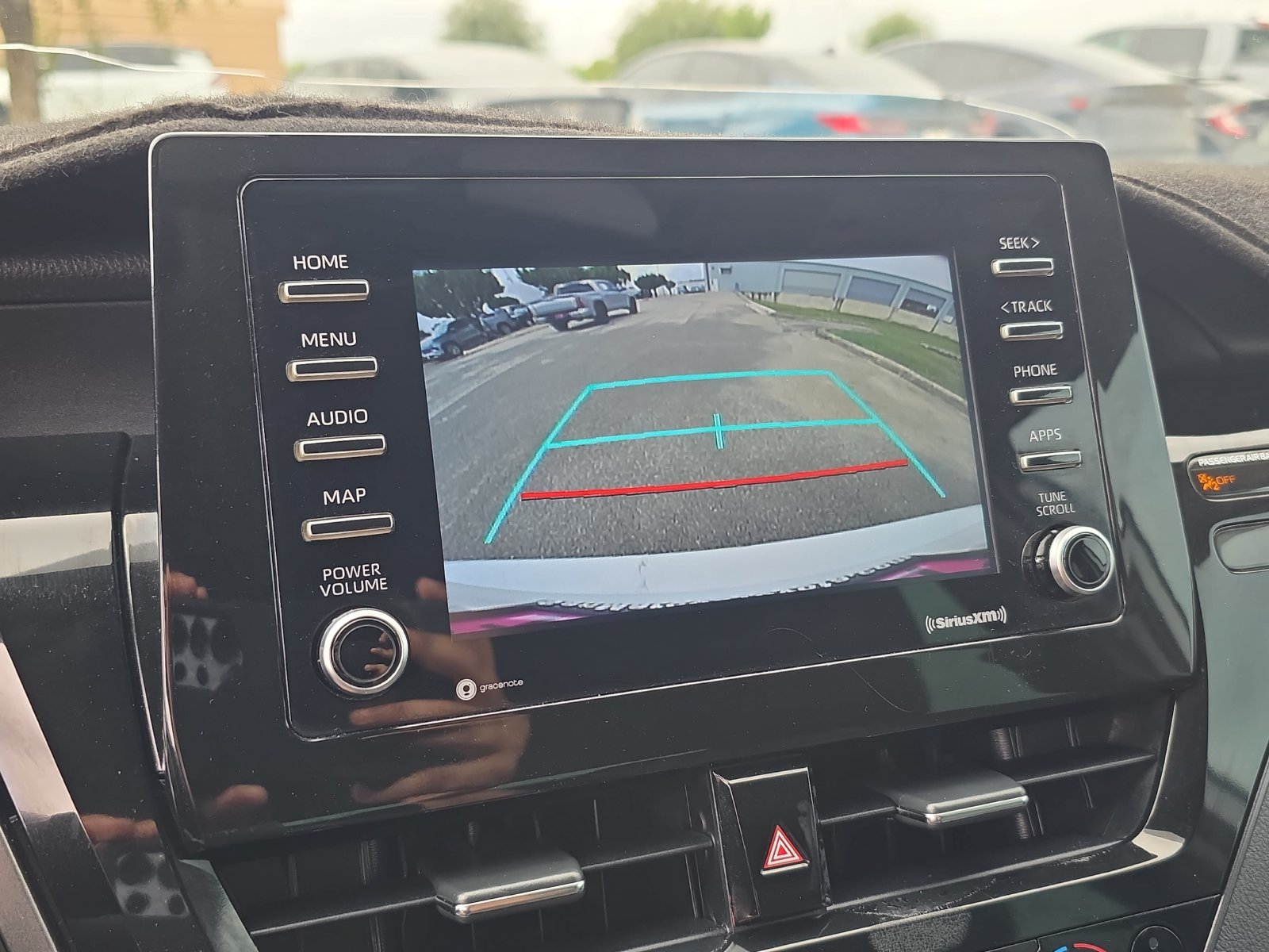 Used 2022 Toyota Camry LE w/ Carpet Mat Package (TMS) FWD image 19