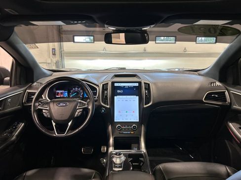 Used 2021 Ford Edge ST-Line AWD/4WD image 28