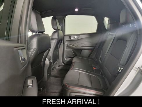 Used 2023 Ford Escape ST-Line w/ Tech Pack #1 AWD/4WD image 15
