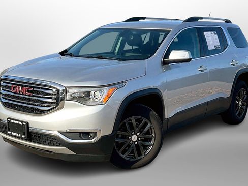Used 2018 GMC Acadia SLT image 13