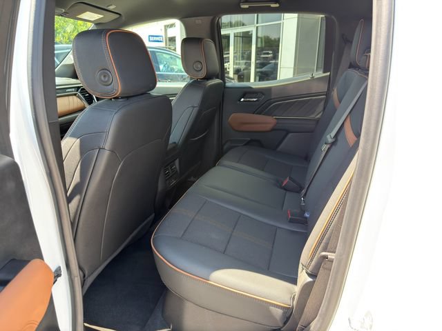 Used 2024 GMC Canyon AT4 w/ Canyon Safety Plus Package AWD/4WD image 16