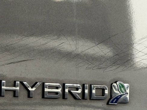 Used 2014 Ford Fusion SE w/ Equipment Group 502A image 8