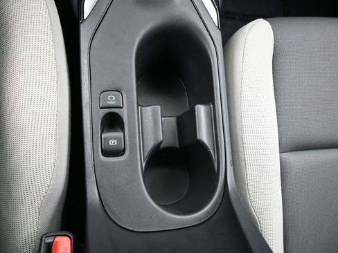 Used 2024 Toyota Corolla LE image 27