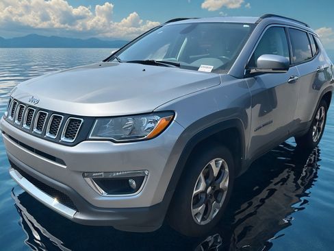 Used 2020 Jeep Compass Limited image 5