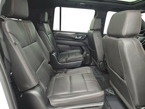 Used 2023 Chevrolet Suburban RST w/ Luxury Package AWD/4WD image 37