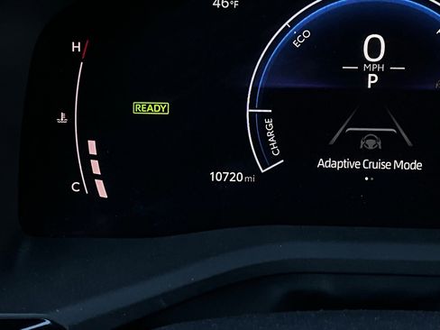 Used 2025 Toyota Camry LE image 37