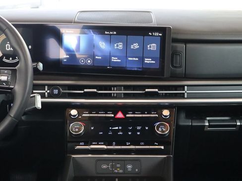 Used 2025 Hyundai Santa Fe SEL FWD image 26