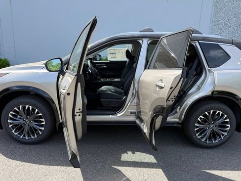 New 2026 Nissan Rogue Platinum w/ Platinum Premium Package AWD/4WD image 19