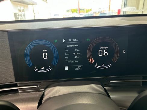 Used 2024 Hyundai Kona SEL AWD/4WD image 13