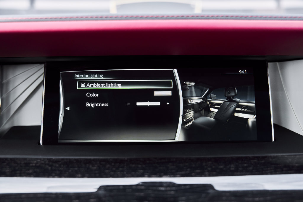 Used 2023 Rolls-Royce Phantom Sedan RWD image 89