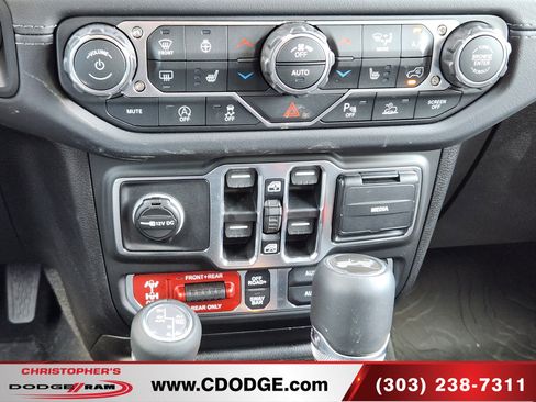 Used 2026 Jeep Wrangler Unlimited Rubicon AWD/4WD image 27