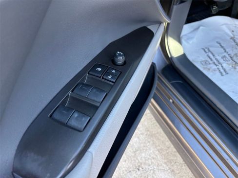 Certified 2023 Toyota Camry SE image 24