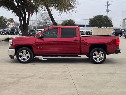 Used 2018 Chevrolet Silverado 1500 LT w/ Texas Edition image 6