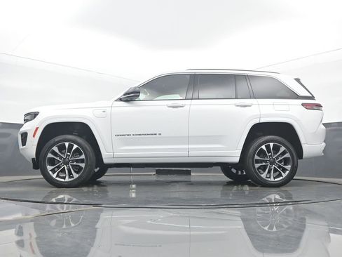 Used 2022 Jeep Grand Cherokee Overland image 52
