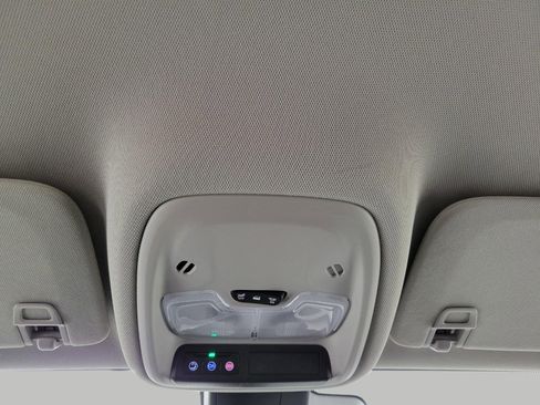 Used 2025 Buick Encore GX Preferred image 18