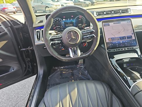 Certified 2026 Mercedes-Benz S 63 AMG S image 17