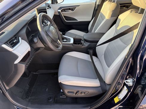 Used 2024 Toyota RAV4 Limited image 4