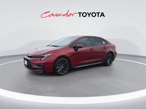 Certified 2025 Toyota Corolla SE FWD image 4