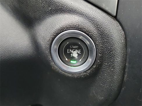 Used 2019 Chevrolet Silverado 1500 LT w/ All-Star Edition image 19