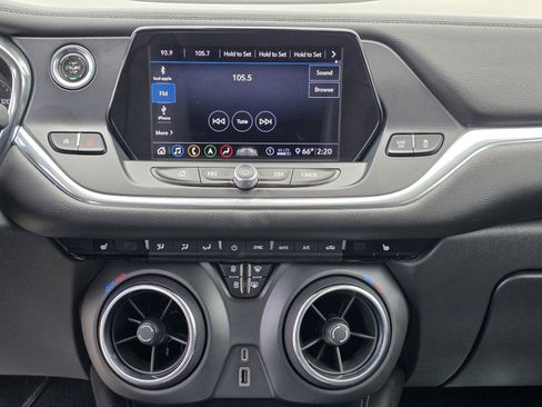 Used 2020 Chevrolet Blazer LT w/ Sound & Technology Package image 26