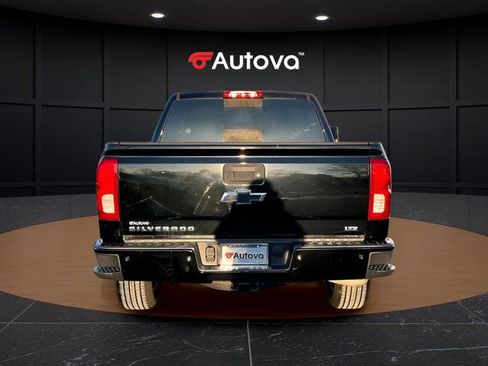 Used 2018 Chevrolet Silverado 1500 LTZ Z71 w/ Midnight Edition image 3