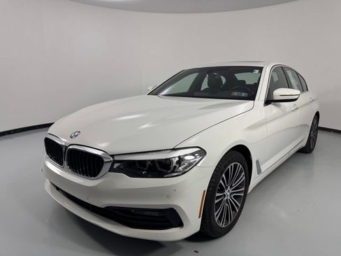 Used 2018 BMW 540i xDrive AWD/4WD image 3