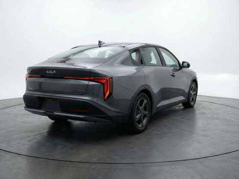Used 2025 Kia K4 FWD image 9