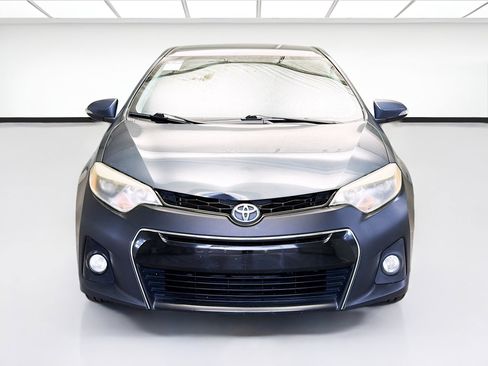 Used 2015 Toyota Corolla S image 2