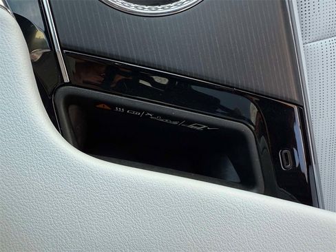 Used 2025 Cadillac Lyriq Sport image 23