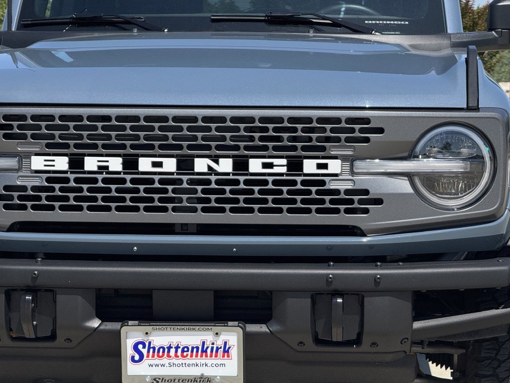 Used 2024 Ford Bronco Badlands AWD/4WD image 8