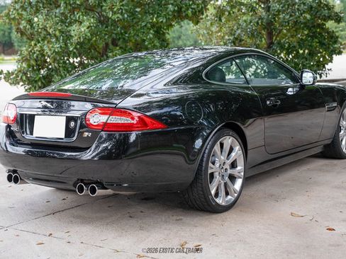 Used 2013 Jaguar XKR R RWD image 6