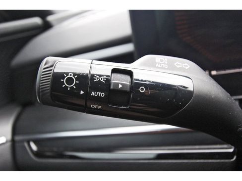 Used 2025 Kia K5 GT-Line w/ GT-Line Premium Package AWD/4WD image 17