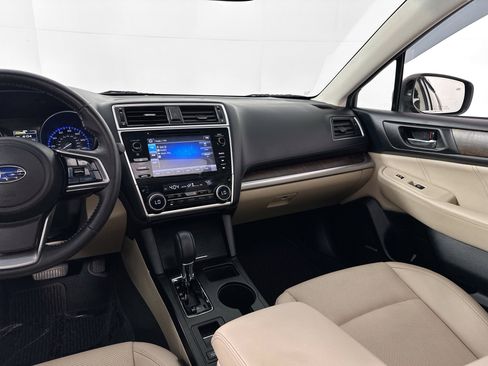 Used 2018 Subaru Outback 2.5i Limited w/ Popular Package #2 image 24