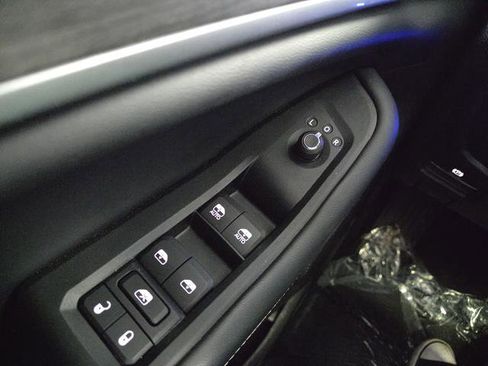 Used 2023 Jeep Grand Cherokee 4xe image 32