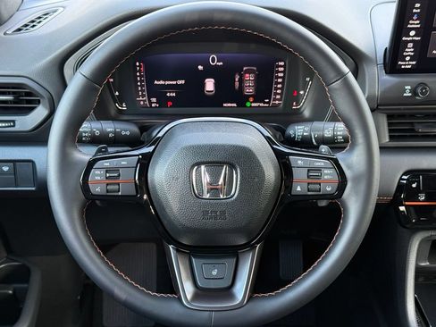 Certified 2026 Honda Pilot TrailSport image 24
