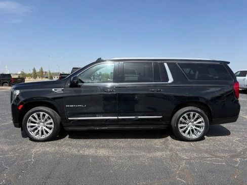 Used 2023 GMC Yukon XL Denali w/ Max Trailering Package RWD image 2