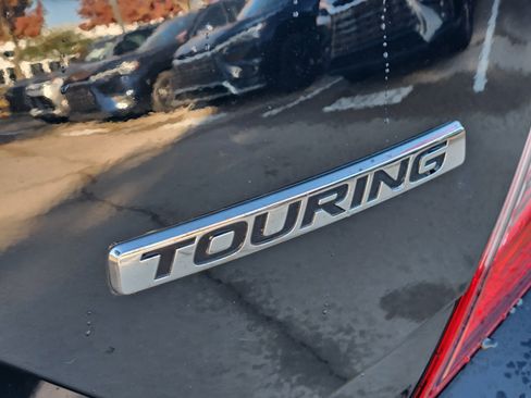 Used 2017 Honda Civic Touring image 14