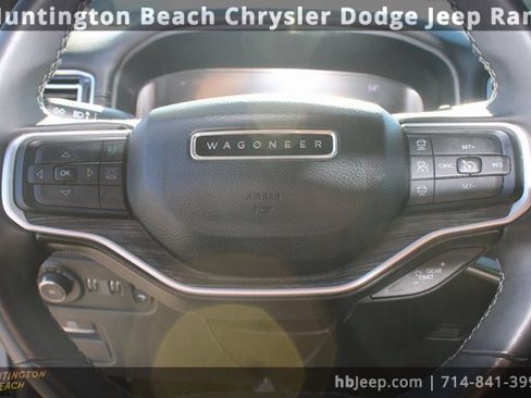 Used 2022 Jeep Wagoneer Series III image 20