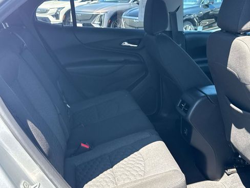 Used 2020 Chevrolet Equinox LT AWD/4WD image 11