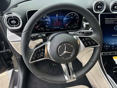 New 2026 Mercedes-Benz GLC 300 image 10