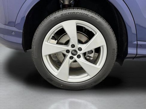 New 2025 Audi Q5 Premium Plus image 8