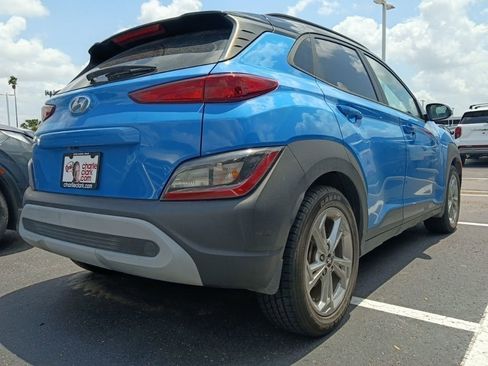 Used 2022 Hyundai Kona SEL FWD image 3