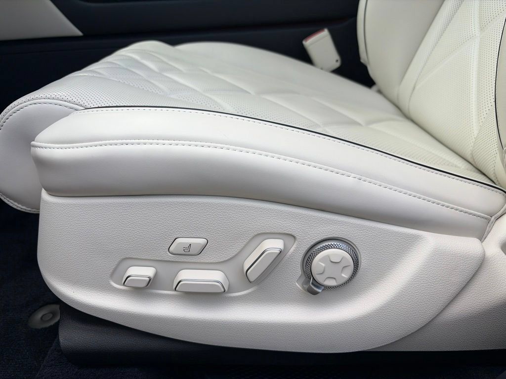 Used 2026 Genesis GV80 3.5T Prestige AWD/4WD image 15