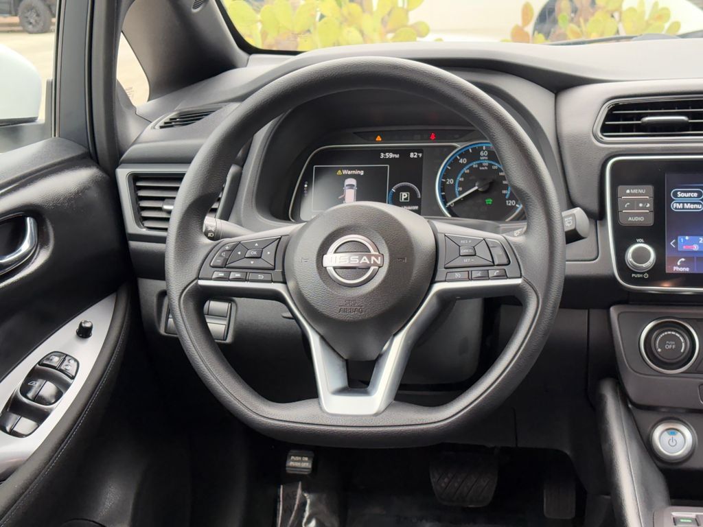 Used 2025 Nissan Leaf S FWD image 24