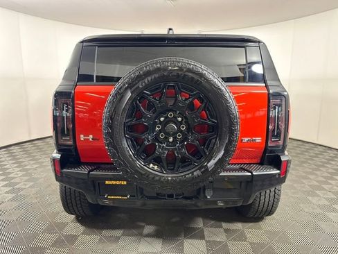 New 2026 GMC Hummer EV SUV image 32