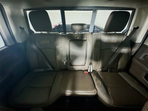 New 2026 RAM 3500 Longhorn w/ Towing Technology Group image 10