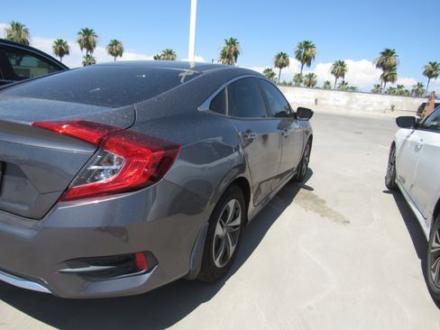 Used 2020 Honda Civic LX image 3