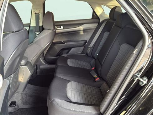 New 2026 Kia K5 LXS FWD image 25