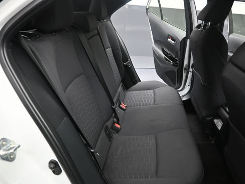 Used 2023 Toyota Corolla SE image 34